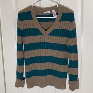 💗Liz&Co  XL V-neck knitted sweater in beautiful colors, in excellent condition